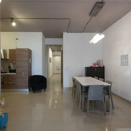 Cmh Classic Rooms المليحة