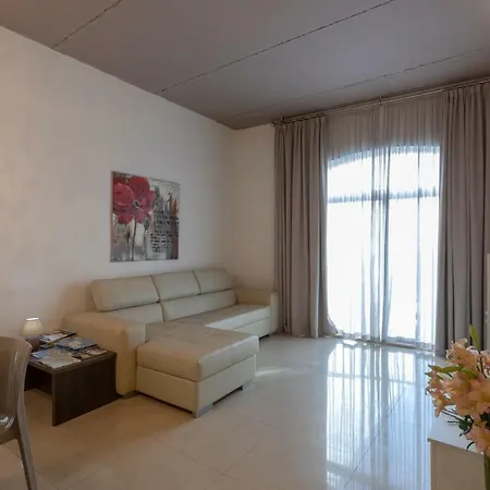 Cmh Classic Rooms المليحة