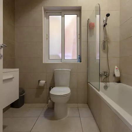 Cmh Classic Rooms 3*